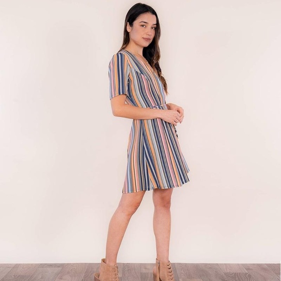 Speechless Jordy Wrap Dress - Picture 1 of 4